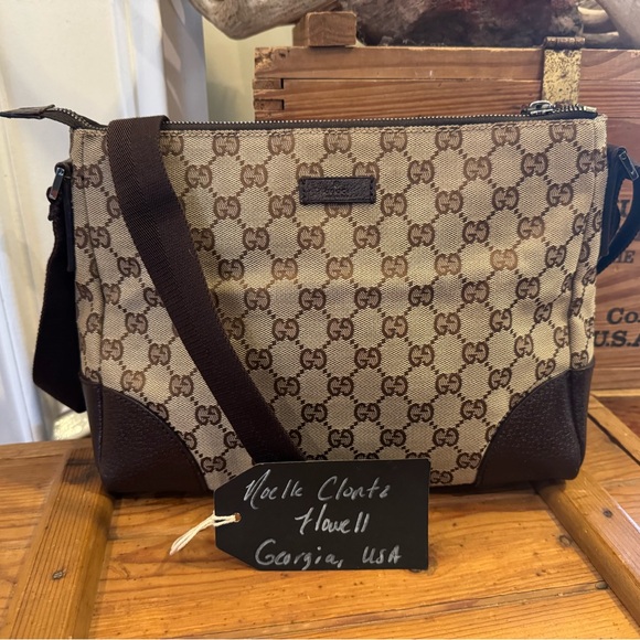 Gucci Beige and Dark Brown Logo Crossbody - Picture 1 of 15